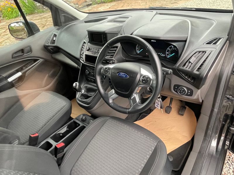 FORD TOURNEO CONNECT