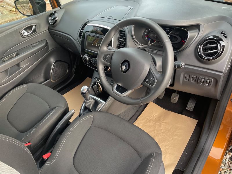 RENAULT CAPTUR 1.33 Iconic  TCe