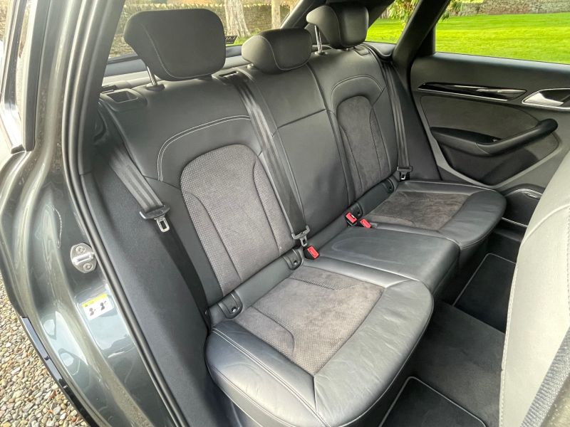 AUDI Q3 S LINE QUATTRO BLACK EDITION