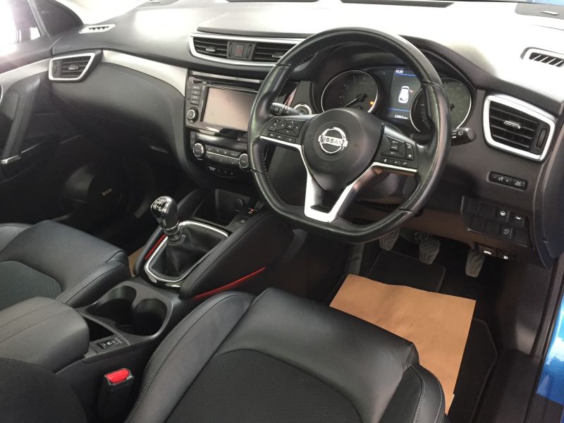NISSAN QASHQAI
